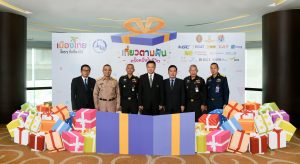 1.PhotoCaption